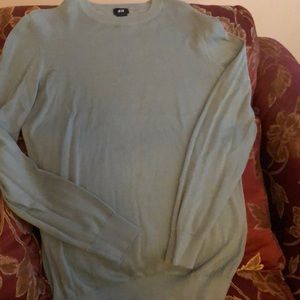 Lightweight mens sweater